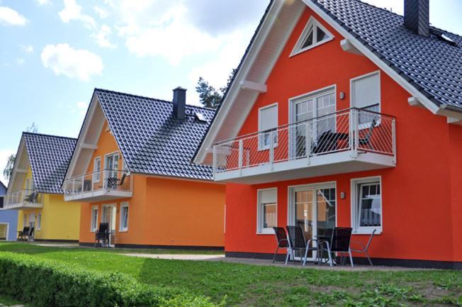 Ferienhaus Mueritzbrise / Og-Appartement Marienfelde ภายนอก รูปภาพ